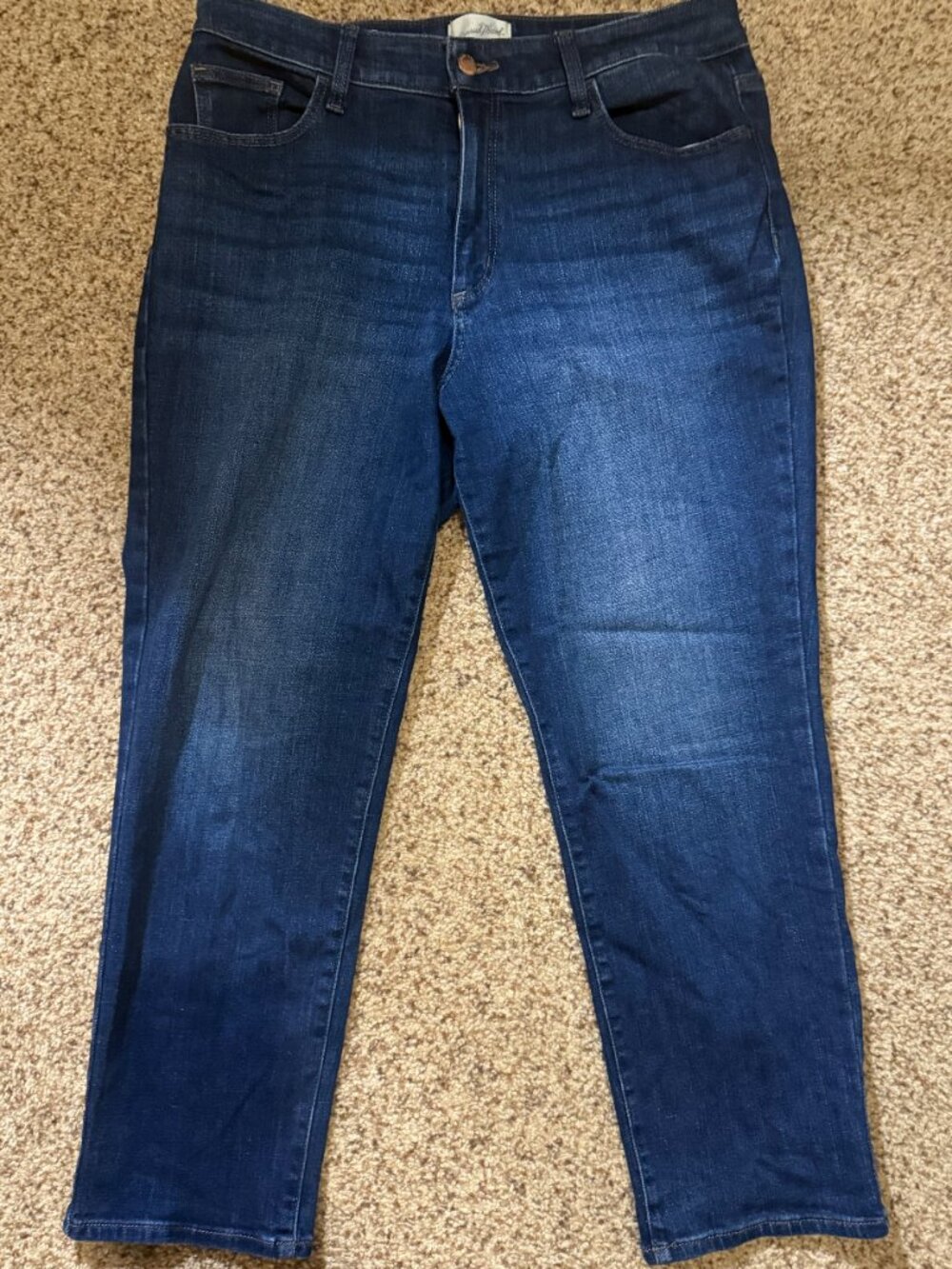 Universal Thread High Rise Slim Straight - Picture 4 of 4